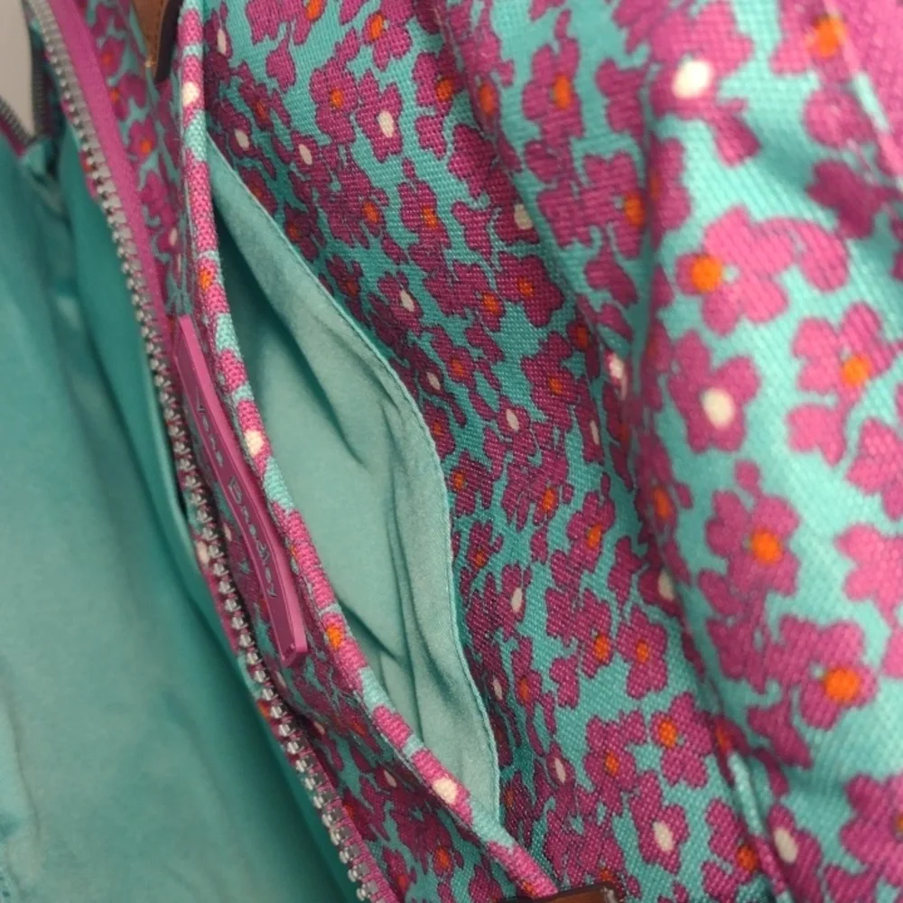 Vera Bradley Weekender Lighten Up on The Horizon Bag - Picture 10 of 16